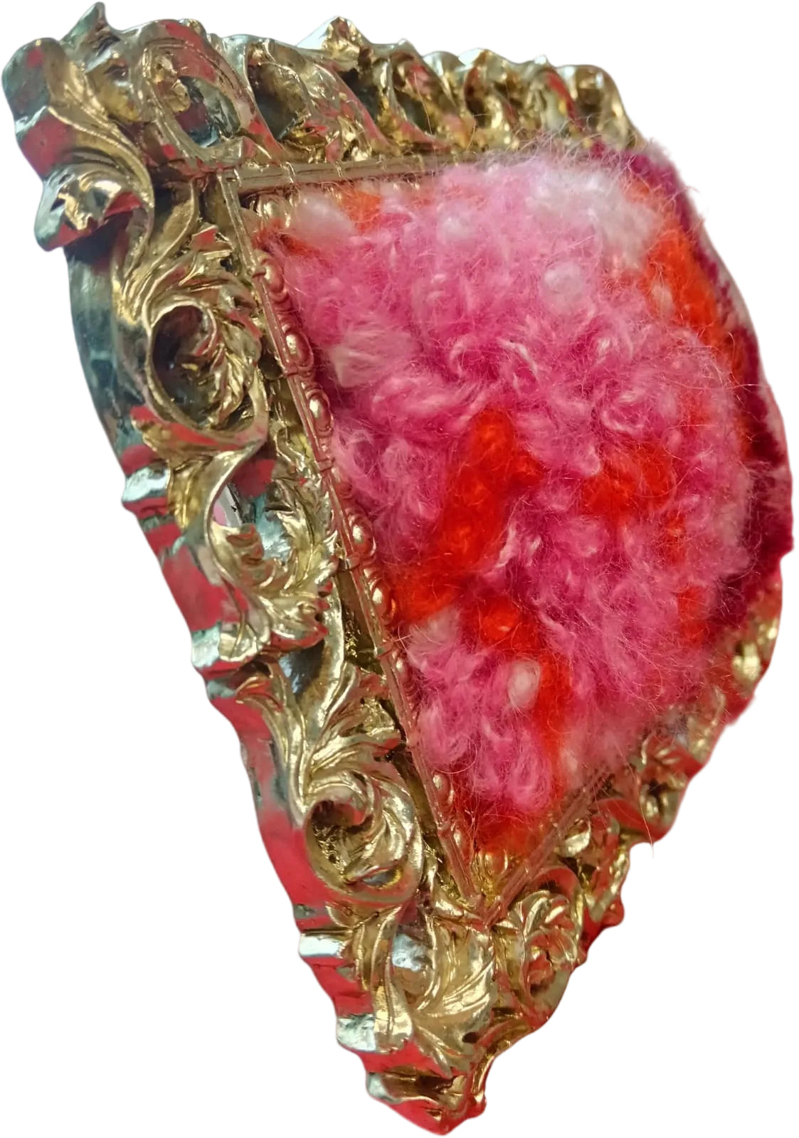 Arvopohja - Tekstiilitaideteos pöytäkehyksissä